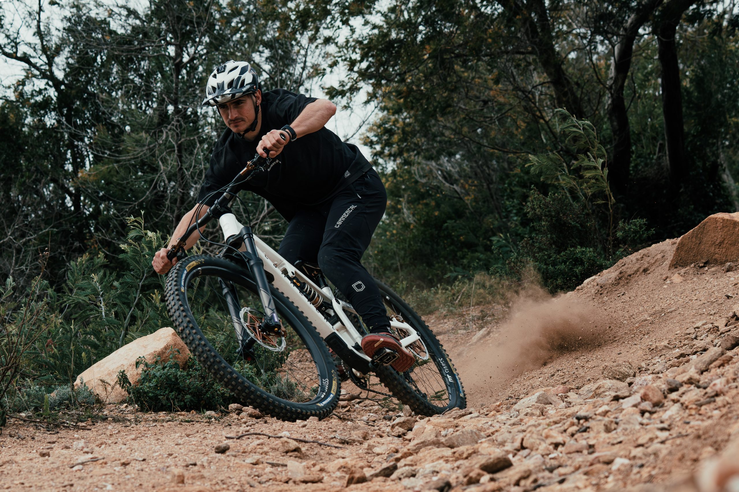 Formula_Cura_Kashima_MTB_Brake_Action-79